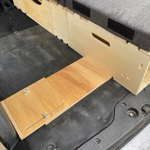 Cuneo in legno - compatibile con i kit per furgoni e minivan
